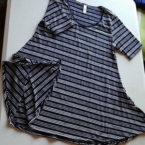 NWT LLR S Striped Perfect T